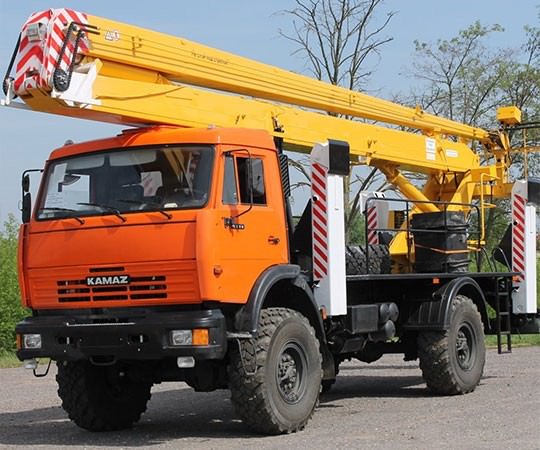 Аренда автовышки в Серпухове и  Московской области